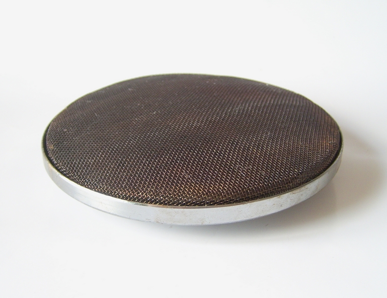 DIGITAL CAMERA
